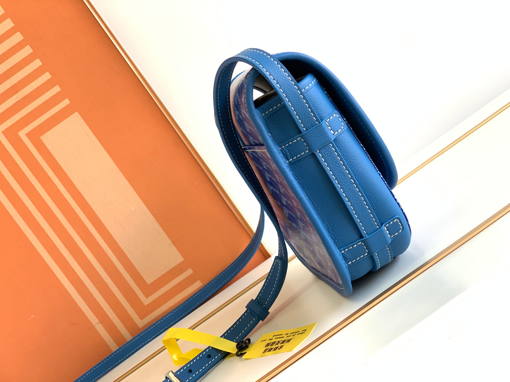 最高級ゴヤールスーパーコピー ゴヤールクロスボディバッグコピー ベルヴェデーレPM バッグ スカイブルー BELVE3PMLTY10CG10P レザー シルバー金具 - 画像 (9)