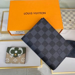 最高級ルイヴィトンスーパーコピー ルイヴィトン財布コピー パスポートカバー クーヴェルテュール･パスポール NM ブラック N64411 ダミエ･グラフィット キャンバス
