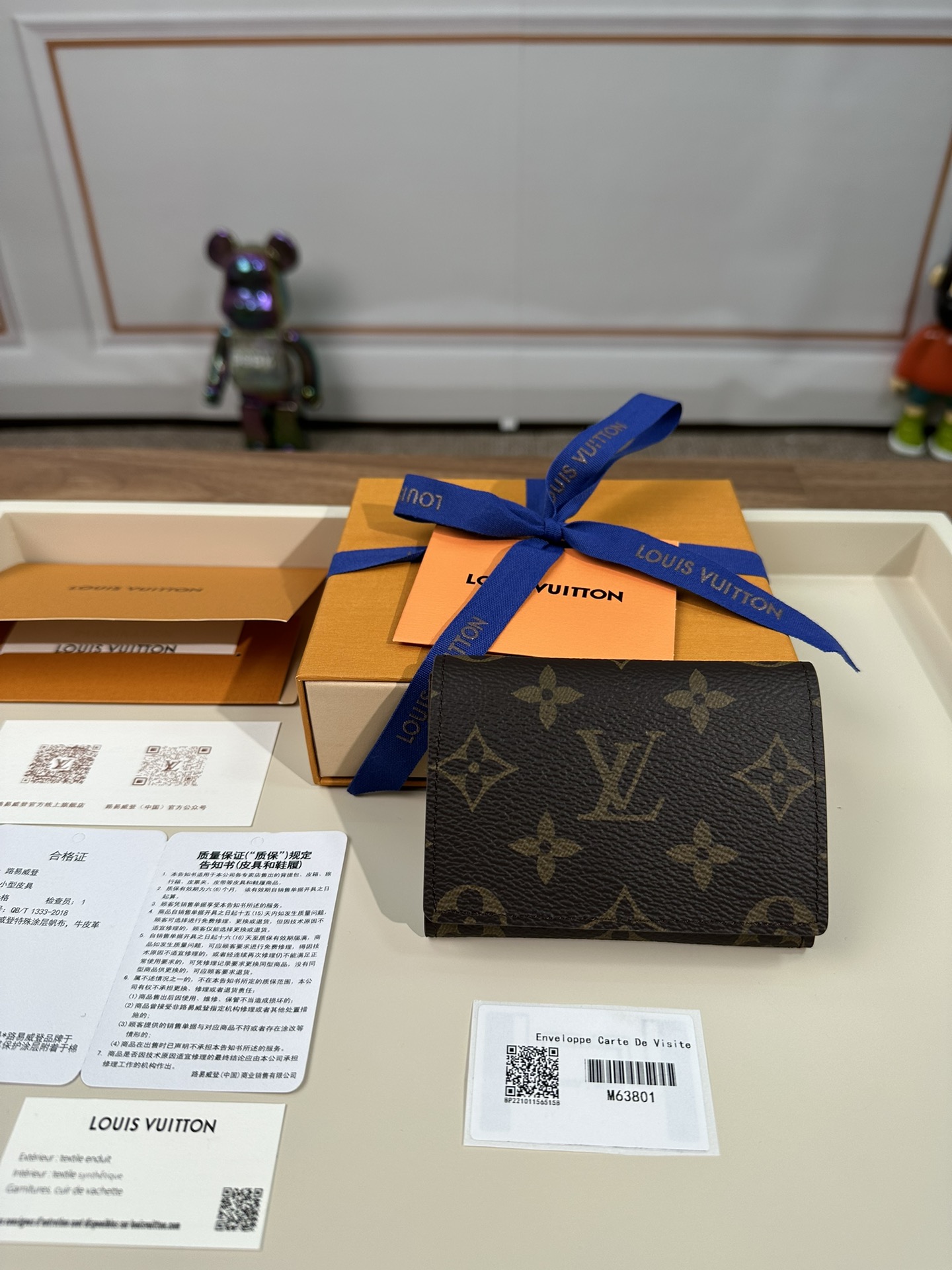 最高級ルイヴィトンスーパーコピー ルイヴィトンカードケースコピー カードケース アンヴェロップ・カルト ドゥ ヴィジット ダークブラウン M63801 モノグラム・キャンバス