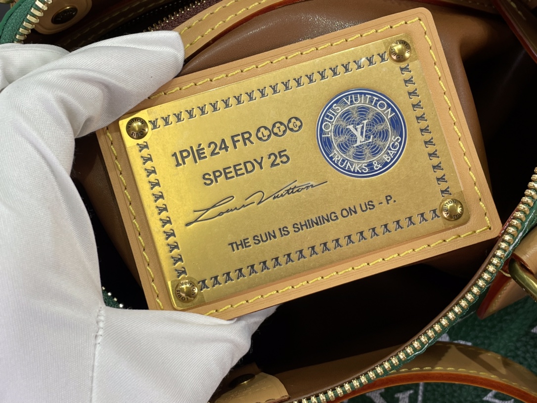 最高級ルイヴィトンスーパーコピー ルイヴィトン ハンドバッグ コピー スピーディ P9 バンドリエール 25 グリーン M24423 カーフレザー ゴールド金具 - 画像 (3)