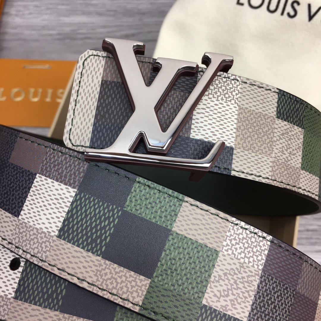 最高級ルイヴィトンスーパーコピー ルイヴィトンベルトコピー ベルト・LV メガ ピクセル 40MM リバーシブル M8470U グリーン レザー シルバー金具 202404547 - 画像 (9)