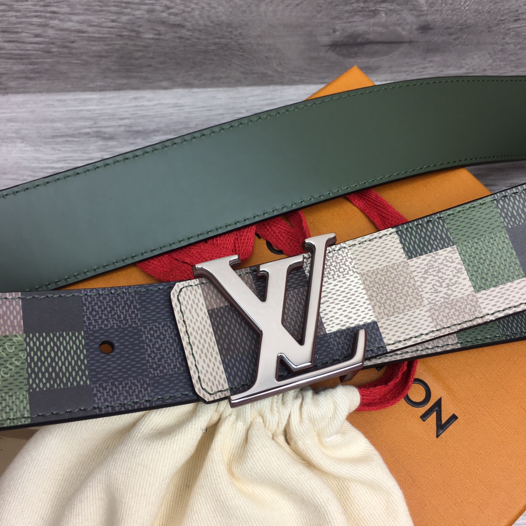 最高級ルイヴィトンスーパーコピー ルイヴィトンベルトコピー ベルト・LV メガ ピクセル 40MM リバーシブル M8470U グリーン レザー シルバー金具 202404547 - 画像 (3)