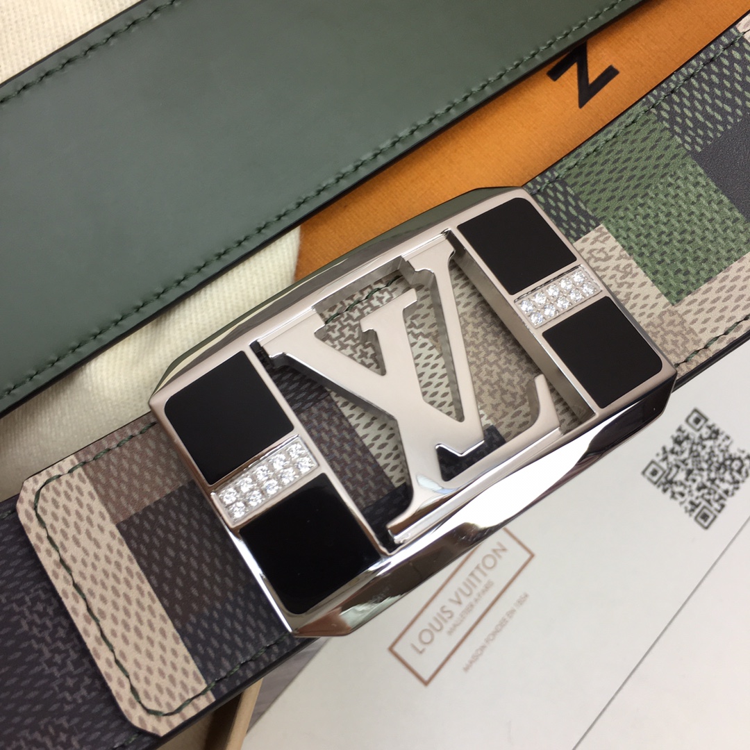 最高級ルイヴィトンスーパーコピー ルイヴィトンベルトコピー ベルト・LV メガ ピクセル 40MM リバーシブル M8470U グリーン レザー シルバー金具 202404548 - 画像 (2)