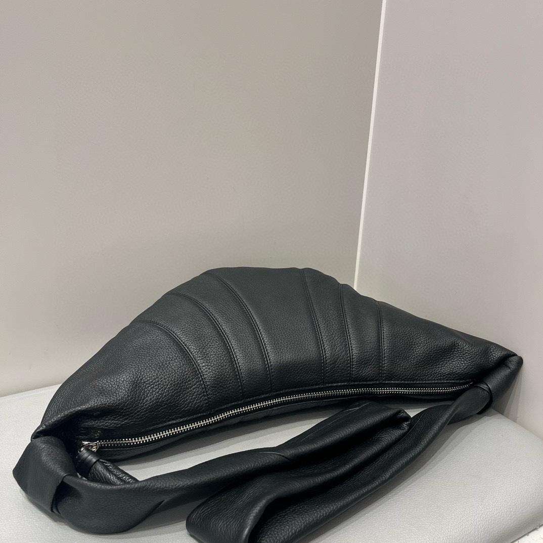ルメール バッグ クロワッサン バッグ M ブラック BG0001LL095 ラムスキン 100% コットン 100% シルバー金具 - 画像 (9)