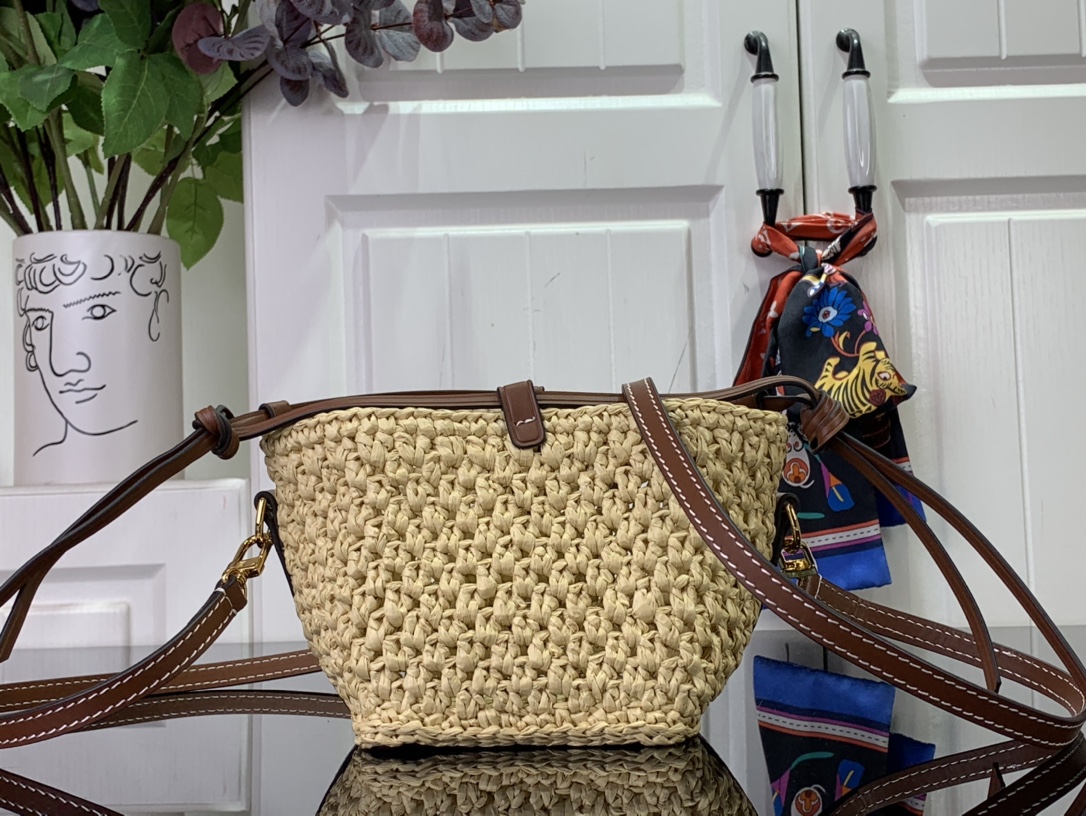 ルイヴィトン ショルダーバッグ 新作 Louis Vuitton ノエ・パース 2024新作 ナチュラル / タン M83521 ラフィア(ヤシ) ゴールド金具 - 画像 (8)