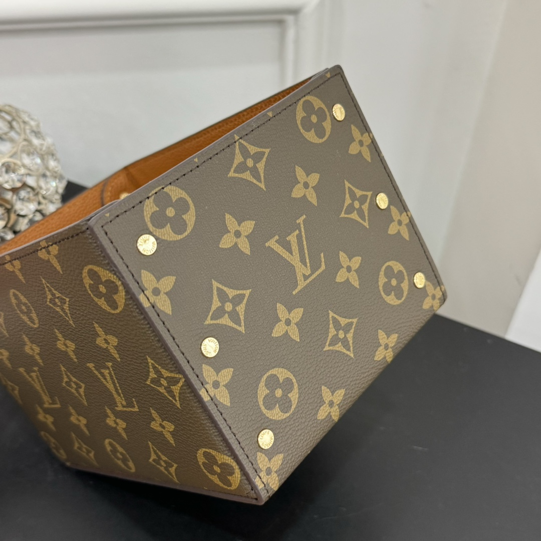 ルイヴィトン ボックス 新作 Louis Vuitton カードボード ボックス ダークブラウン GI0938 モノグラム・キャンバス 202406535 - 画像 (4)