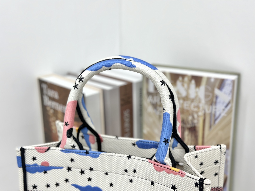最高級ディオールスーパーコピー ディオールバッグコピー Lady D-Lite バッグ ミディアム M1288ZEGC_M911 マルチカラー - 画像 (7)