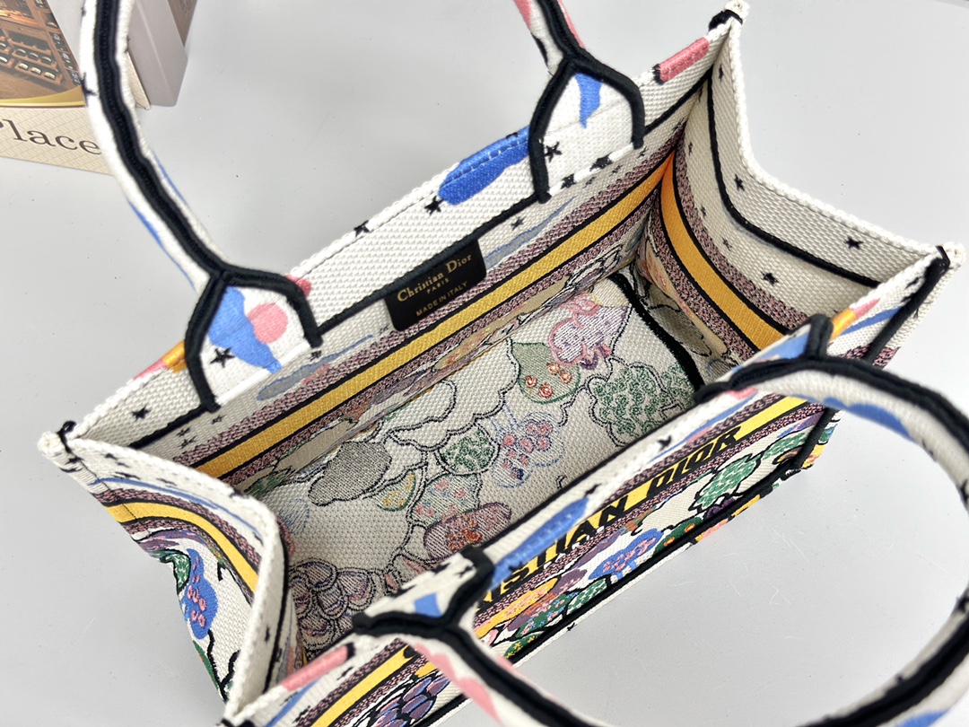 最高級ディオールスーパーコピー ディオールバッグコピー Lady D-Lite バッグ ミディアム M1288ZEGC_M911 マルチカラー - 画像 (2)