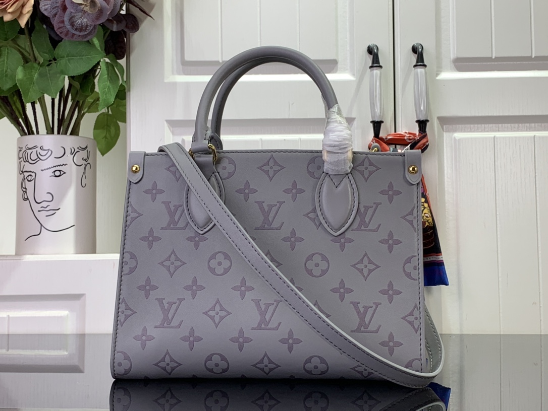 ルイヴィトン ハンドバッグ 新作 Louis Vuitton オンザゴー PM トリアノン グレー M12465 カーフレザー ゴールド金具 - 画像 (8)