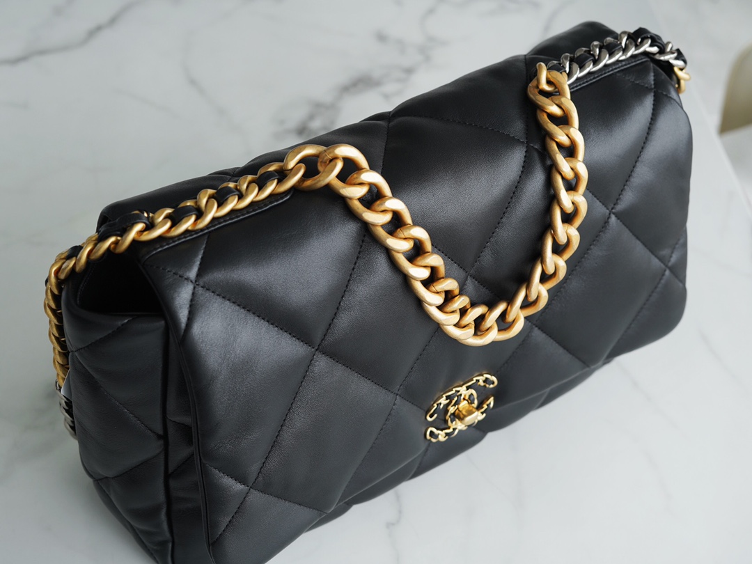 最高級シャネルスーパーコピー シャネルバッグコピー CHANEL 19 マキシ ハンドバッグ ブラック AS1162 B04852 94305 ラムスキン ゴールド金具 - 画像 (7)