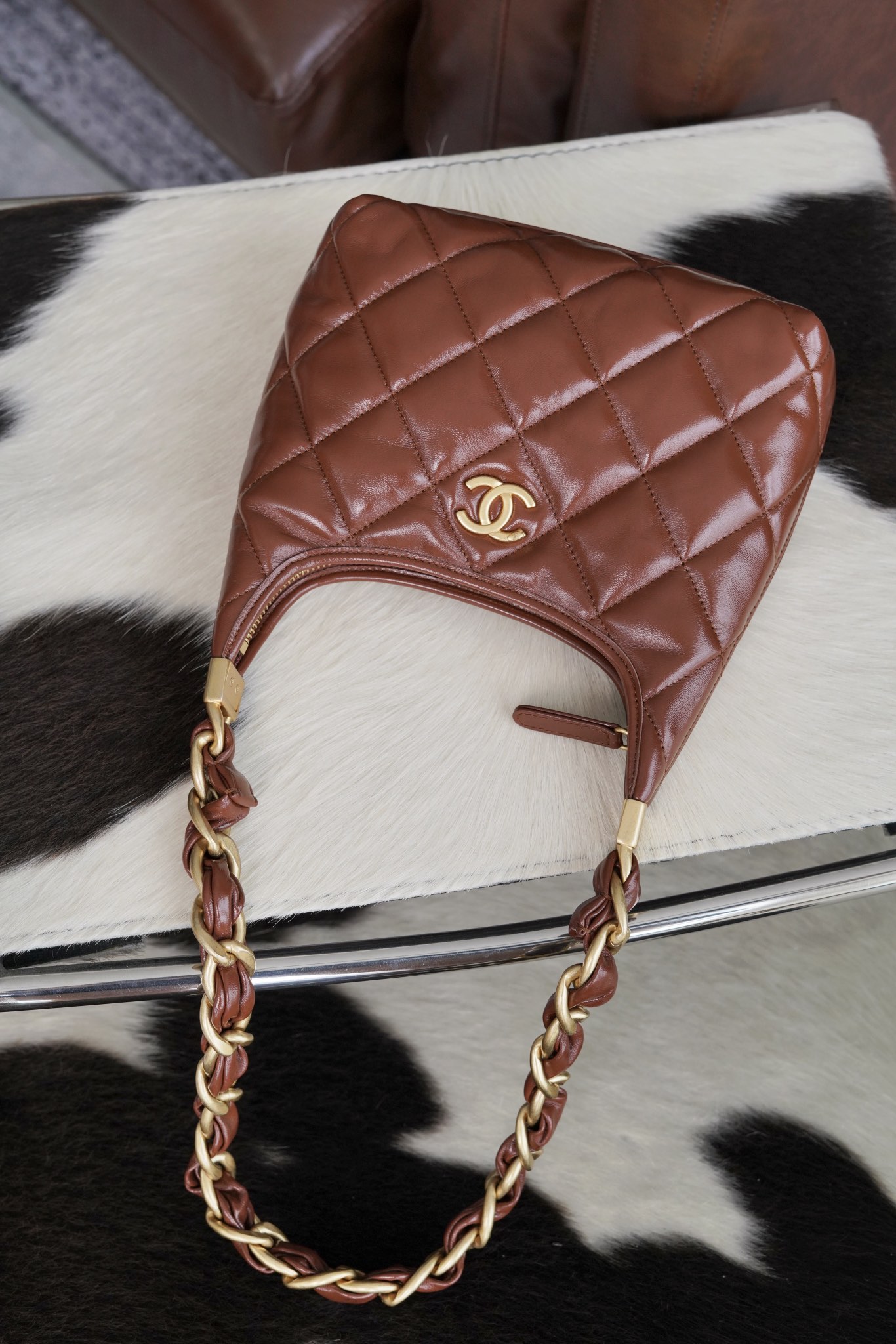 最高級シャネルスーパーコピー シャネルバッグコピー CHANEL スモール ホーボー バッグ ブラウン AS4922 B16897 NY562 ラムスキン ゴールド金具 - 画像 (7)