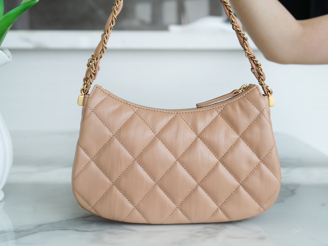 最高級シャネルスーパーコピー シャネルバッグコピー CHANEL チェーンショルダーホーボーバッグ ベージュ AS4612 B14306 NG121 ラムスキン ゴールド金具 - 画像 (8)