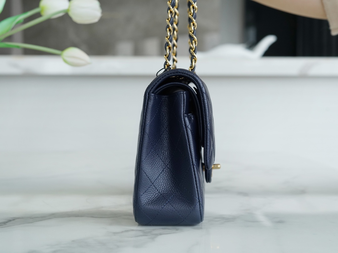 最高級シャネルスーパーコピー シャネルバッグコピー CHANEL 11.12 クラシック ハンドバッグ ブルー A01112 B10583 NZG78 キャビアスキン ゴールド金具 - 画像 (8)