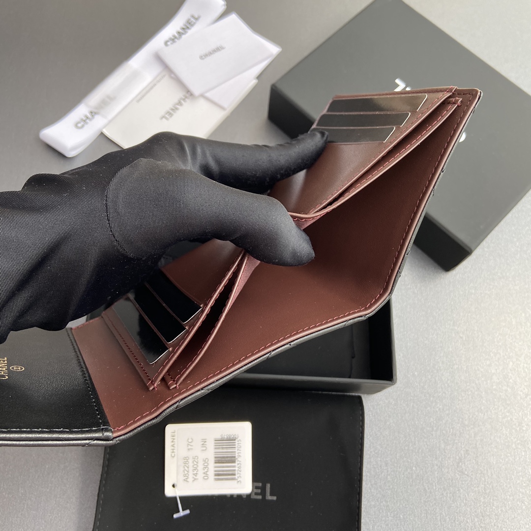 最高級シャネルスーパーコピー シャネル財布コピー 三つ折り財布 マトラッセ ココマーク ブラック A82288 Y01295 C3906 カーフスキン ゴールド金具 - 画像 (3)
