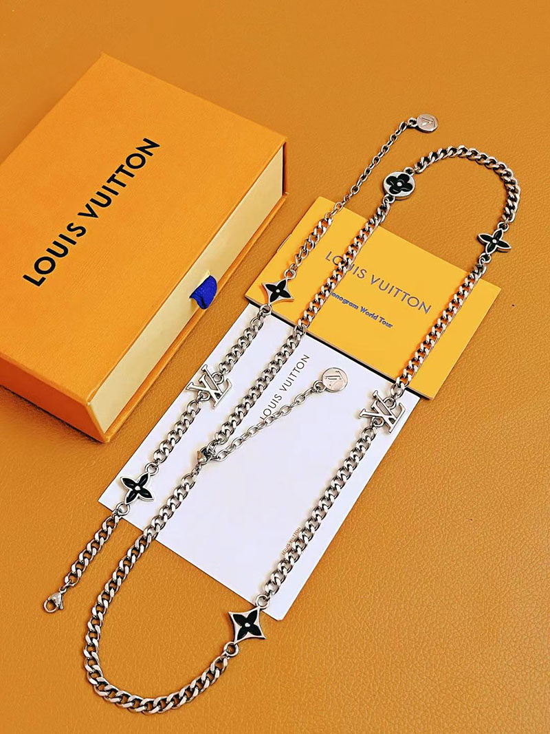 最高級ルイヴィトンスーパーコピー ルイヴィトンネックレスコピー LV Spike Charms Necklace M01717 シルバー - 画像 (6)