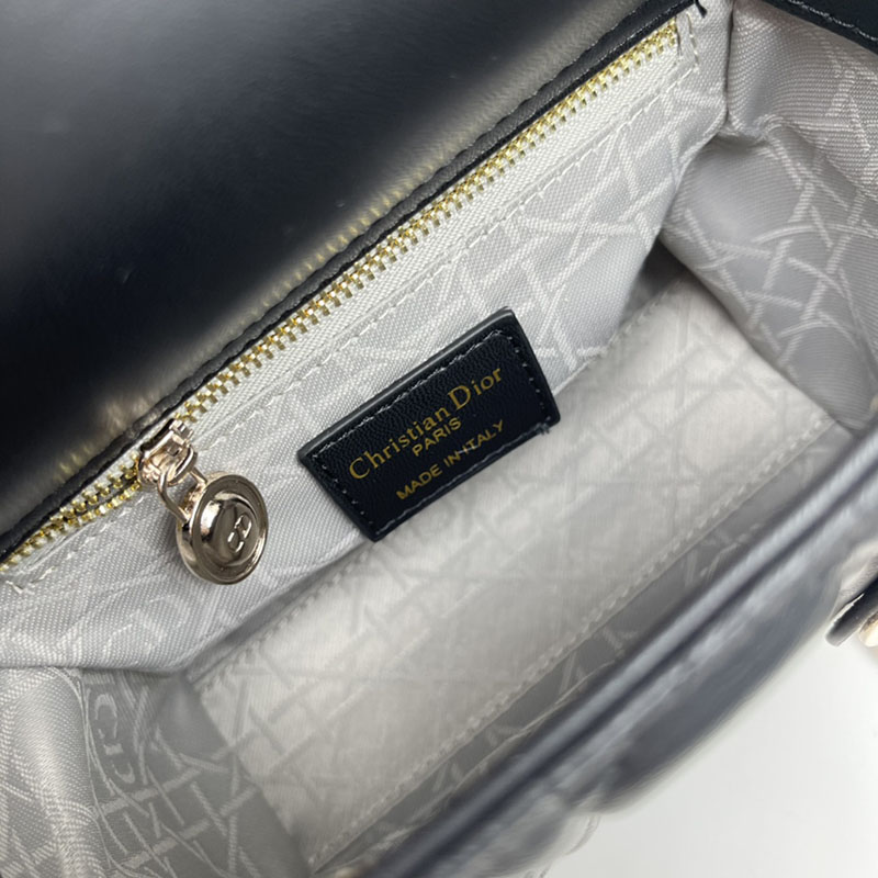 N品 DIOR ディオール Lady Dior バッグ ミニ M0505ONGE_M900 黒 ブラック ゴールド金具 激安優良店 - 画像 (5)