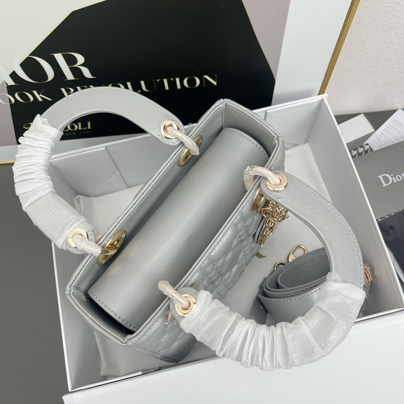 N品 DIOR ディオール Lady Dior My ABCDior バッグ スモール M0538ONGE_M47G イーサリアルグレー ゴールド金具 激安優良店 - 画像 (5)