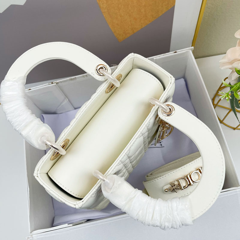 N品 DIOR ディオール Lady Dior My ABCDior バッグ スモール M0538ONGE_M030 ホワイト ゴールド金具 激安優良店 - 画像 (7)