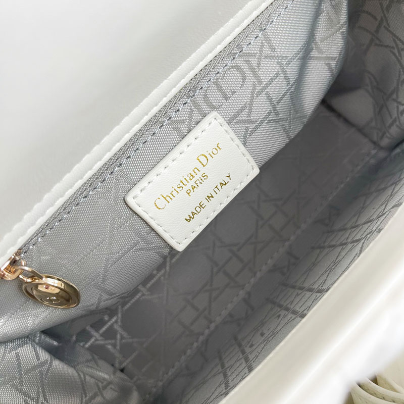 N品 DIOR ディオール Lady Dior My ABCDior バッグ スモール M0538ONGE_M030 ホワイト ゴールド金具 激安優良店 - 画像 (6)