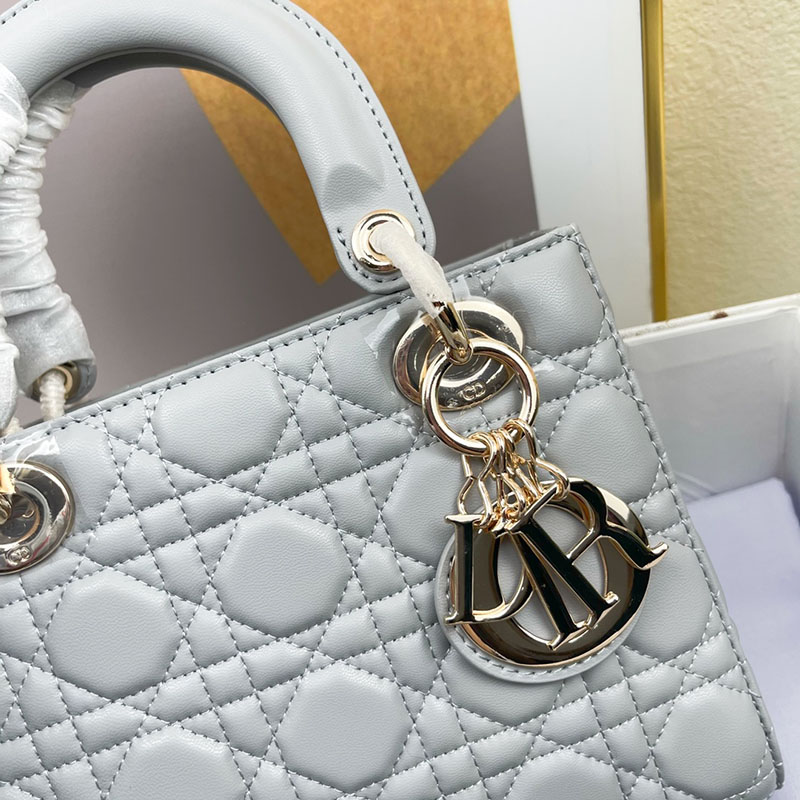 N品 DIOR ディオール Lady Dior My ABCDior バッグ スモール M0538ONGE_M81B ストーングレー ゴールド金具 激安優良店 - 画像 (8)