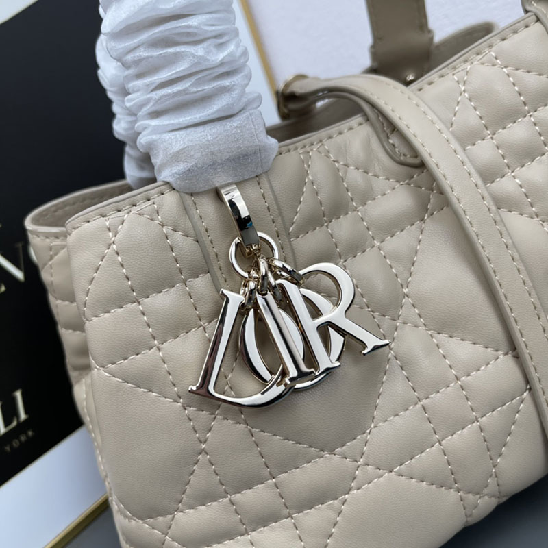 N品 DIOR ディオール Dior Toujours バッグ スモール M2822OSHJ_M51U パウダーベージュ ゴールド金具 激安優良店 - 画像 (5)