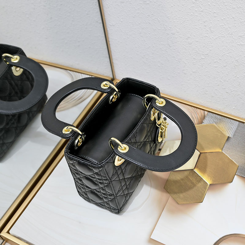 N品 DIOR ディオール Lady Dior バッグ ミニ M0505ONGE_M900 黒 ブラック ゴールド金具 激安優良店 - 画像 (6)