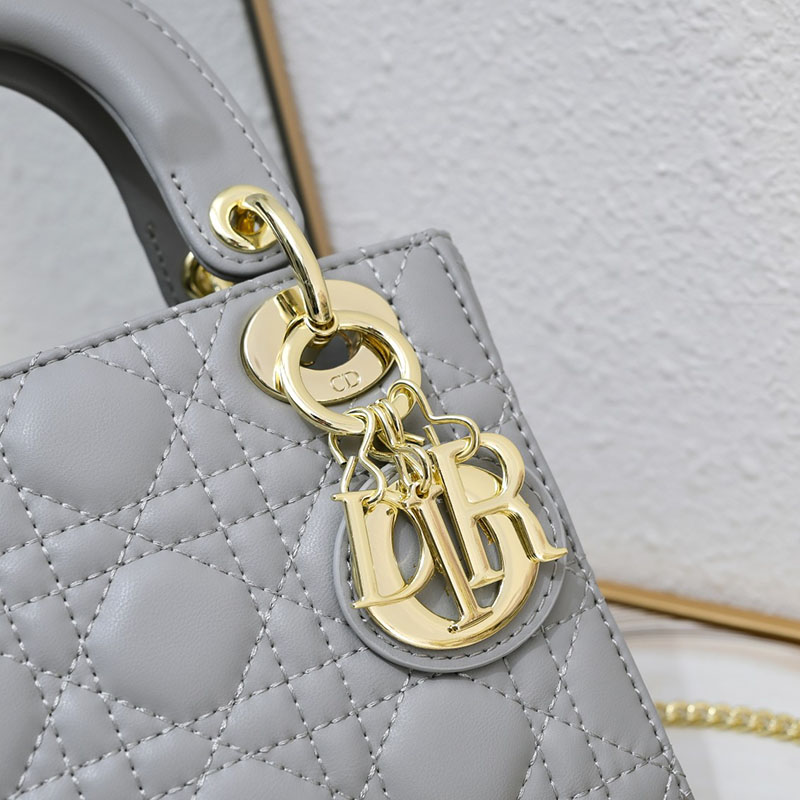 N品 DIOR ディオール Lady Dior バッグ ミニ M0505ONGE_M47G イーサリアルグレー ゴールド金具 激安優良店 - 画像 (6)