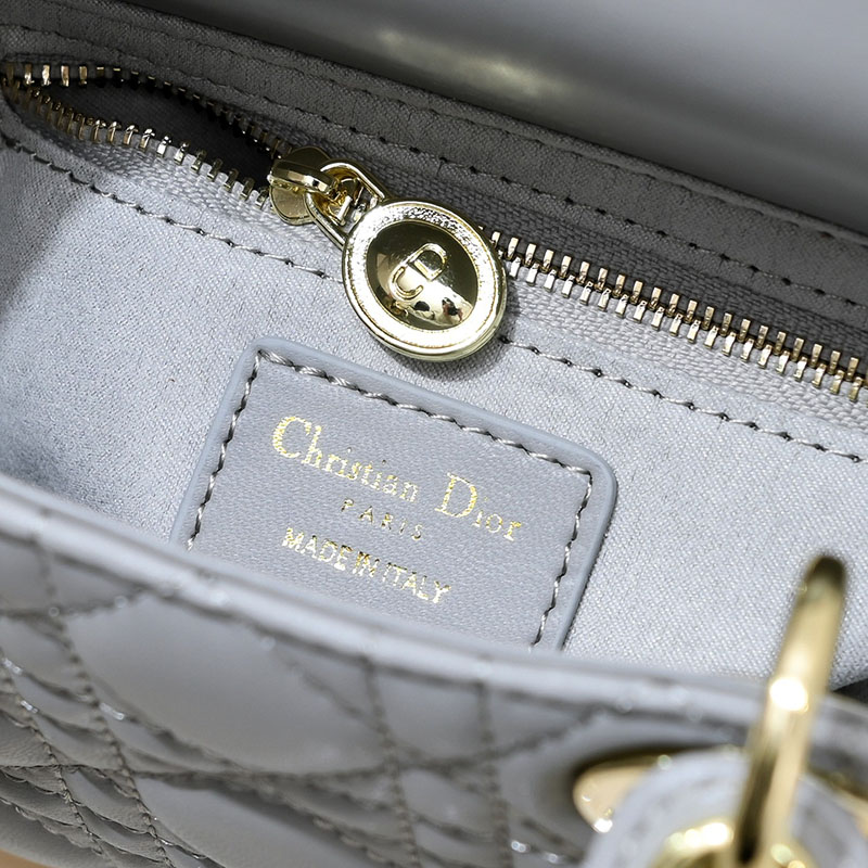 N品 DIOR ディオール Lady Dior バッグ ミニ M0505ONGE_M47G イーサリアルグレー ゴールド金具 激安優良店 - 画像 (2)