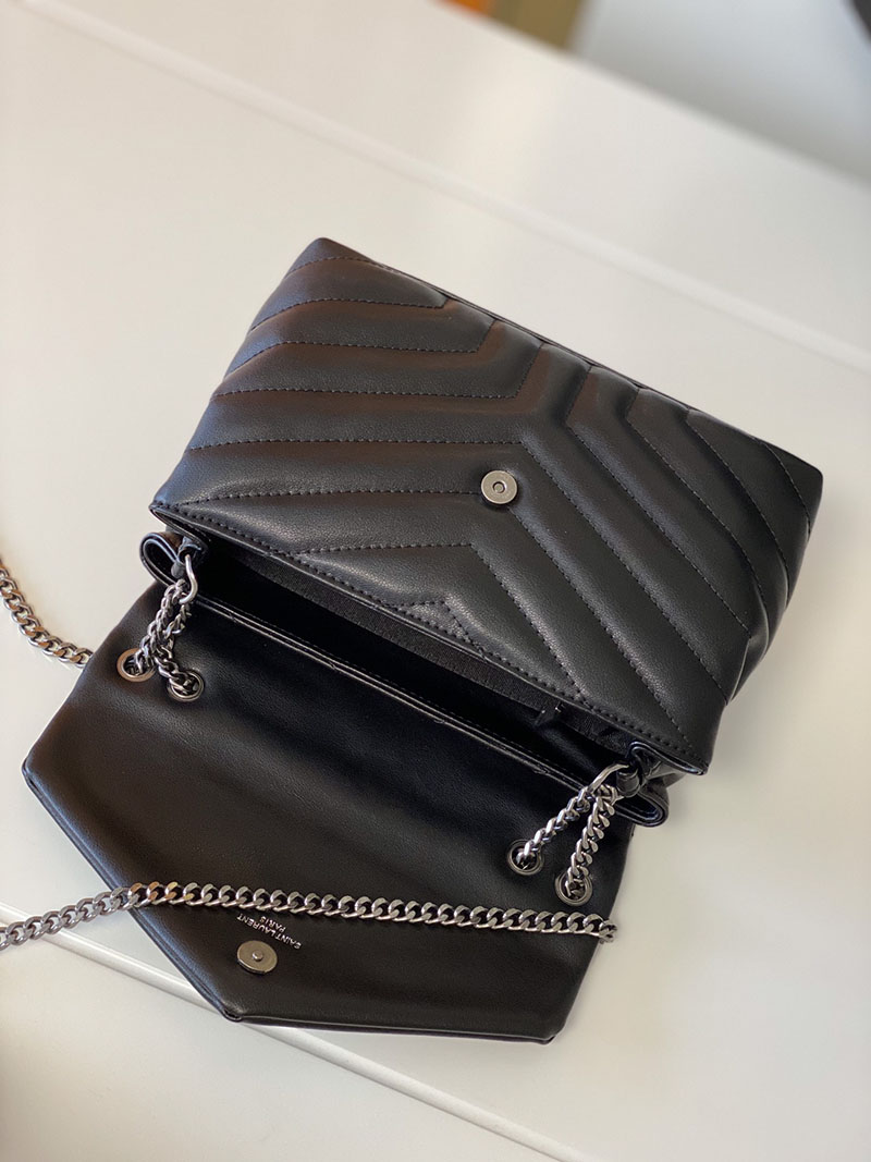 N品 YSL サンローラン バッグ 40代 ルル スモール ブラック 494699DV7261000 ラムスキン シルバー金具 - 画像 (4)