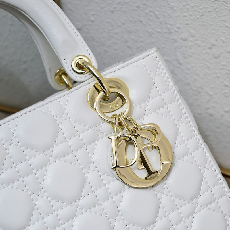 N品 DIOR ディオール Lady Dior バッグ ミディアム M0565ONGE_M030 ホワイト ゴールド金具 激安優良店 - 画像 (6)