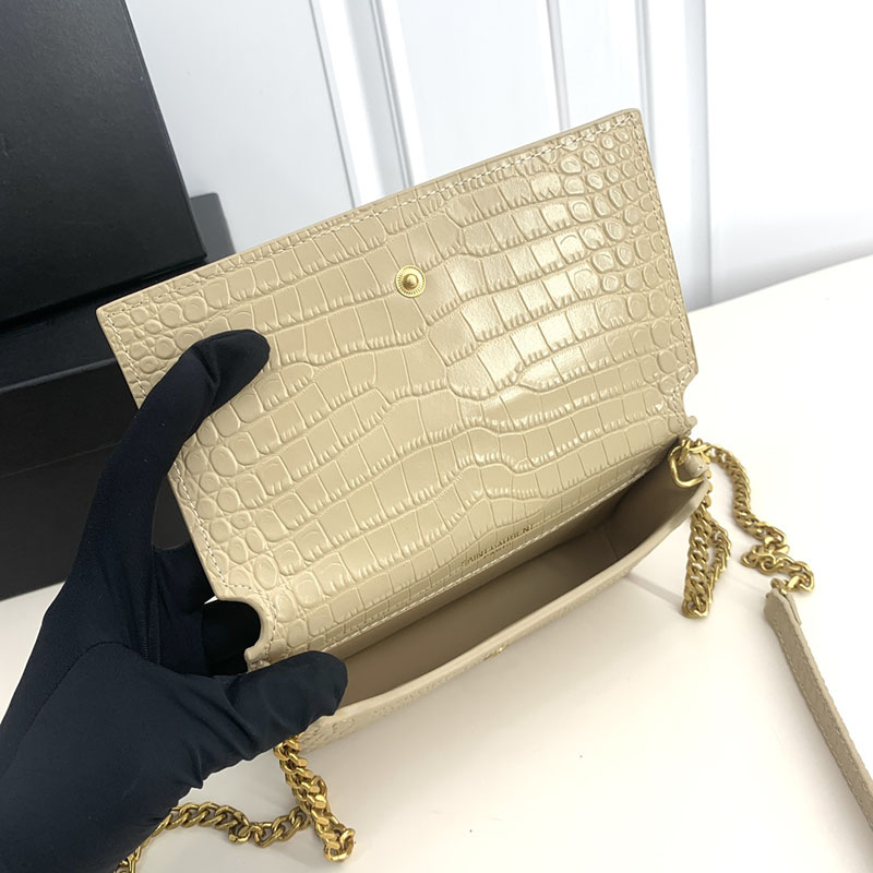 N品 YSL サンローラン ミニバッグ モノグラム ストラップ付き携帯電話ホルダー ダークベージュ 635095DND1J2721 カーフスキンレザー ゴールド金具 - 画像 (4)