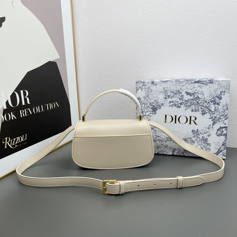 N品 DIOR ディオール 30 Montaigne Avenue トップハンドルバッグ スモール M9370UNQA_M030 ラテ カーフスキン 2024年冬の新作 - 画像 (9)