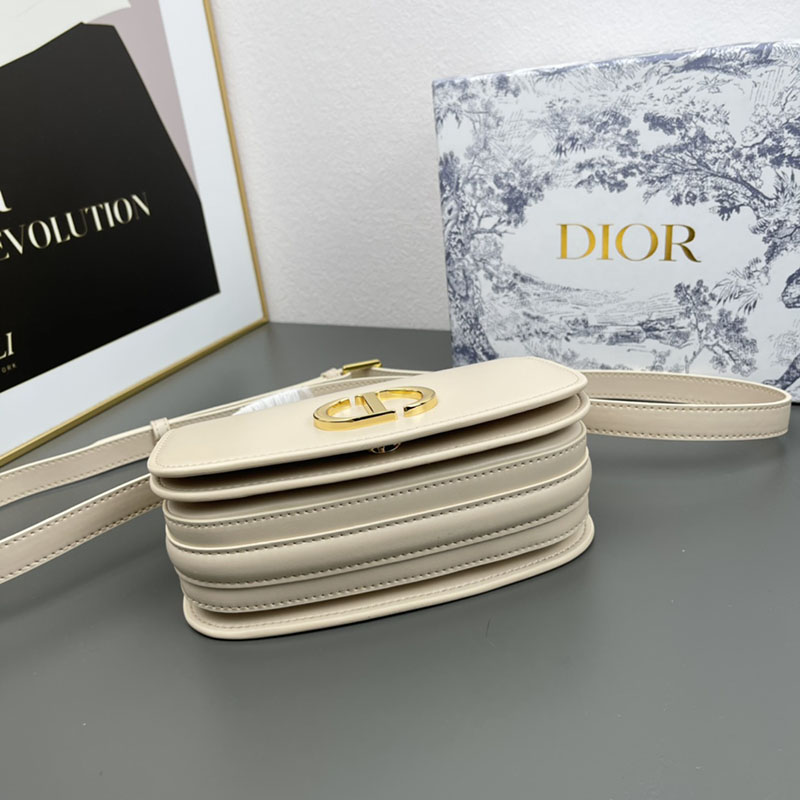 N品 DIOR ディオール 30 Montaigne Avenue トップハンドルバッグ スモール M9370UNQA_M030 ラテ カーフスキン 2024年冬の新作 - 画像 (6)