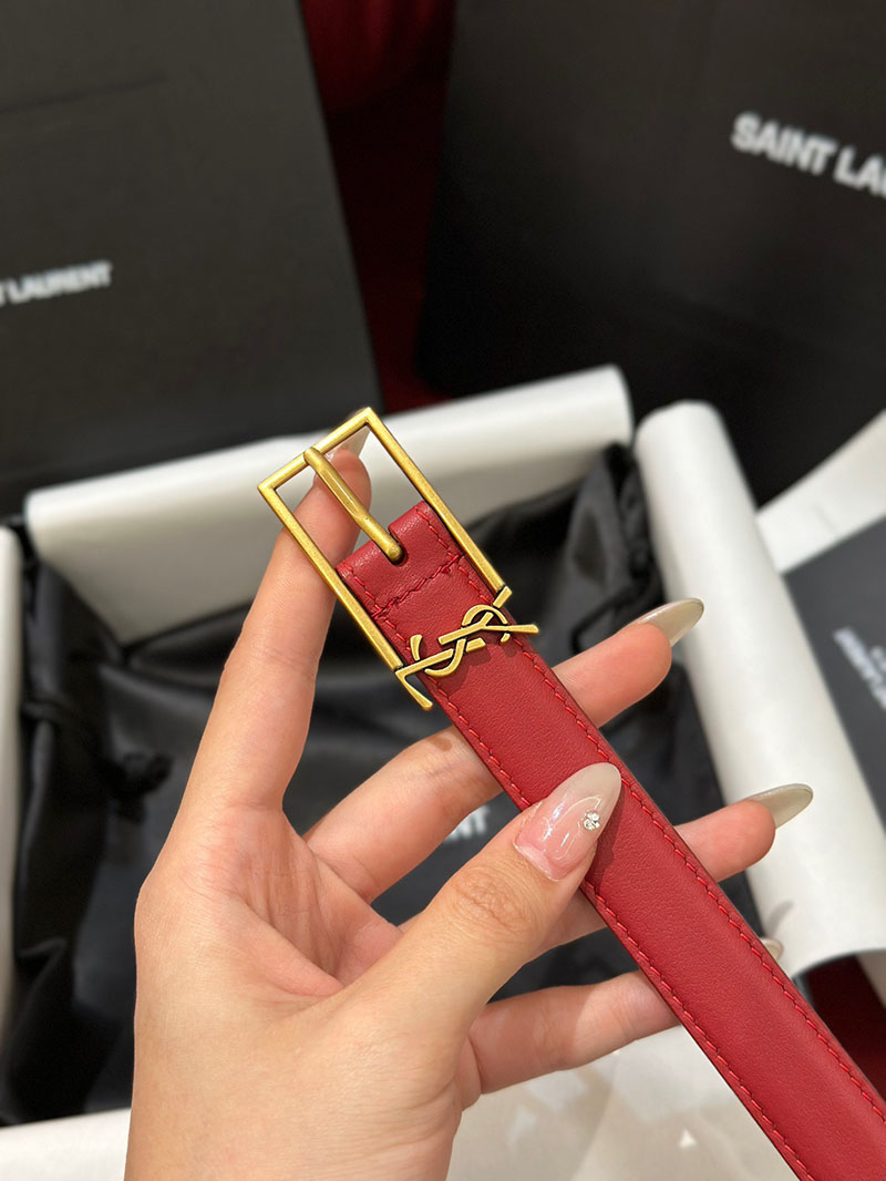 最高級サンローランスーパーコピー サンローランベルトコピー カサンドラ 細ベルト レッド 782076AABQU6937 カーフスキンレザー ゴールド金具 - 画像 (5)