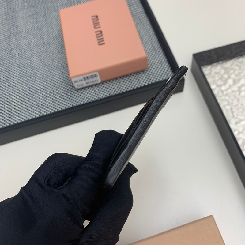 最高級MiuMiuスーパーコピー ミュウミュウカードケースコピー マテラッセレザー カードケース ブラック 5MC076_2FPP_F0002 レディース 人気 - 画像 (5)