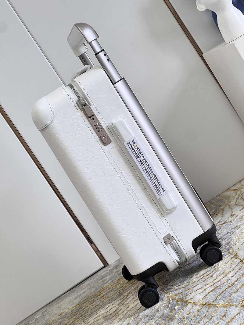 ルイヴィトン スーツケース/キャリーバッグ 新品 ホライゾン 55 ホワイト M10149 モノグラム・キャンバス シルバー金具 - 画像 (4)