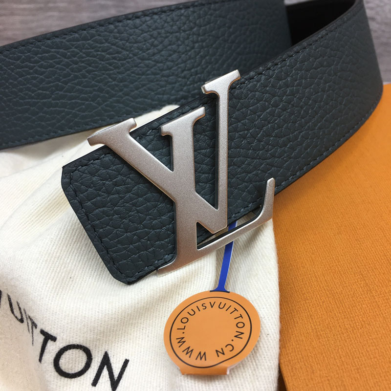ルイヴィトン ベルト・LV イニシャル 40MM リバーシブル ブラック トリヨンレザー シルバー金具 ヴィトン ベルト メンズ 人気 2410641 - 画像 (9)