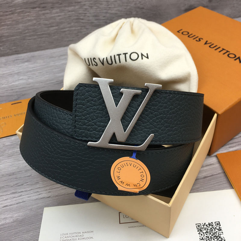 ルイヴィトン ベルト・LV イニシャル 40MM リバーシブル ブラック トリヨンレザー シルバー金具 ヴィトン ベルト メンズ 人気 2410641 - 画像 (4)