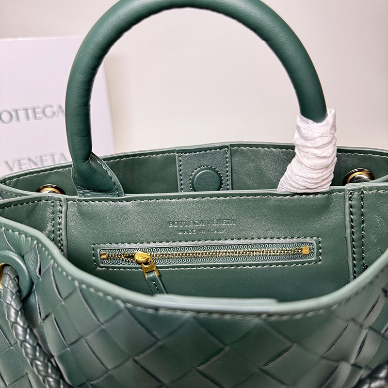 N品 Bottega Veneta ボッテガ・ヴェネタ スモール イーストウエスト アンディアーモ エメラルド グリーン 766010VCPP13049 ラムスキン ゴールド金具 激安優良店 - 画像 (2)