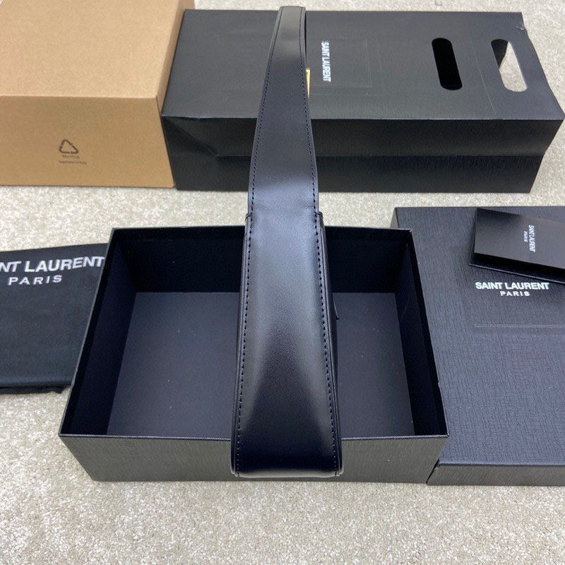最高級サンローランスーパーコピー サンローランバッグコピー LE 5 À 7 バッグ 人気 ブラック 6572282R20W1000 - 画像 (5)