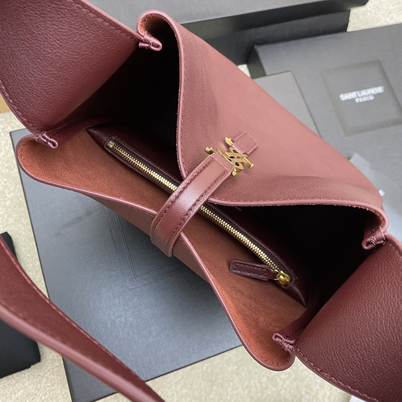 最高級サンローランスーパーコピー サンローランバッグコピー LE 5 À 7 ソフト スモール ROUGE LEGION 713938AAAUQ6475 - 画像 (4)