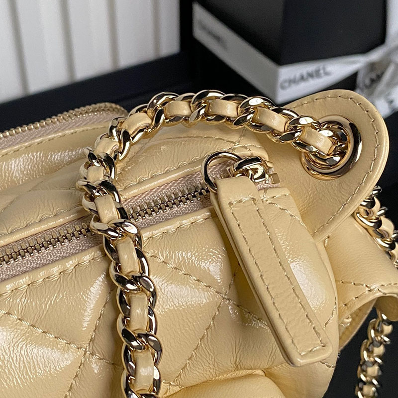 最高級シャネルスーパーコピー シャネルバッグコピー シャネル シャイニーラムスキン カメラバッグ 定価 ベージュ AS5220 カーフスキン シャンパンゴールド金具 2410932 - 画像 (7)