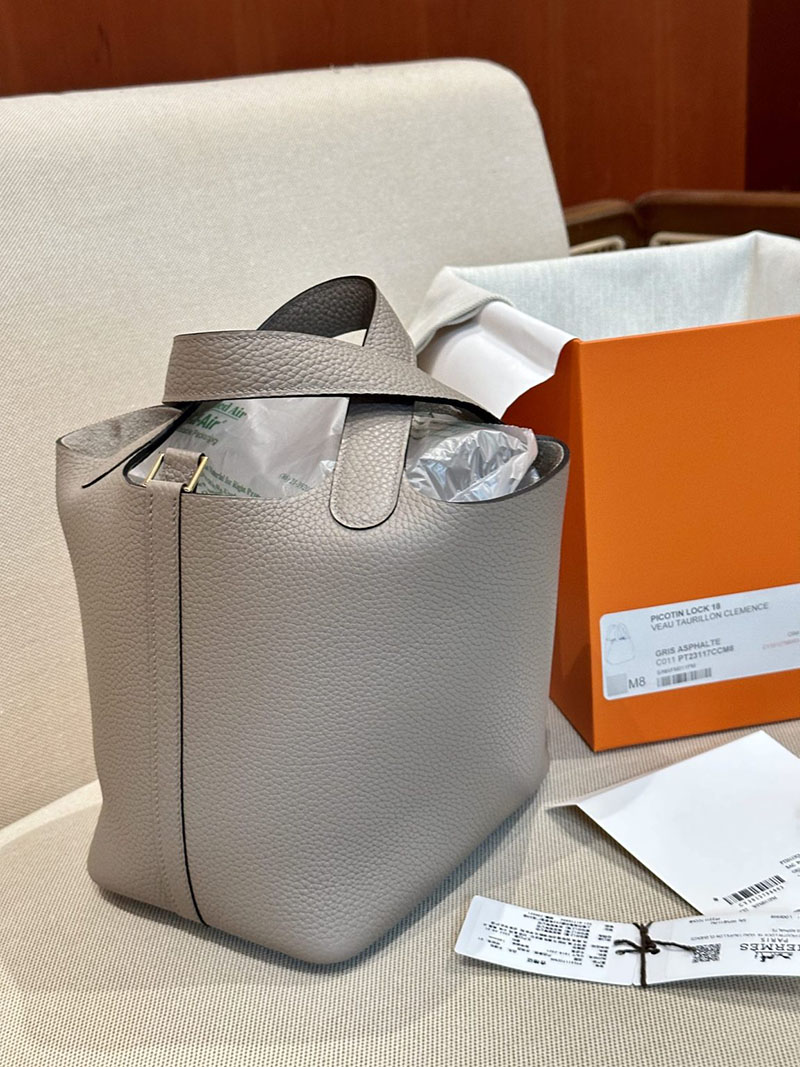 ピコタン オンライン 買えた エルメス ピコタンロック 18 PM グリアスファルト トリヨンクレマンス ゴールド金具 2412836 - 画像 (2)