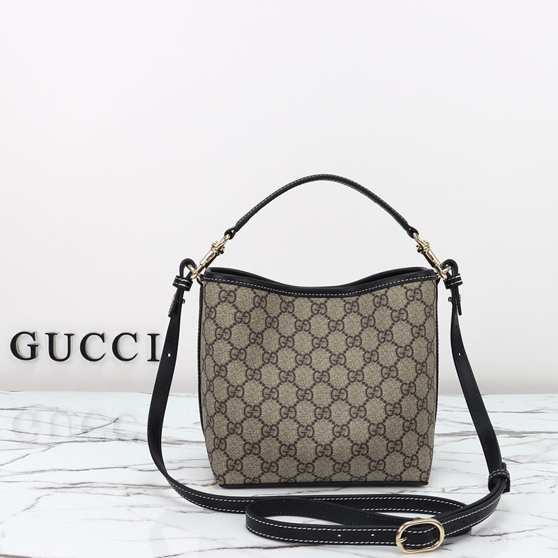 バケットバッグ ショルダー グッチ GGエンブレム ミニ バケットバッグ 815118 FAD6L 9741 ベージュ&ブラック ゴールド金具 - 画像 (9)