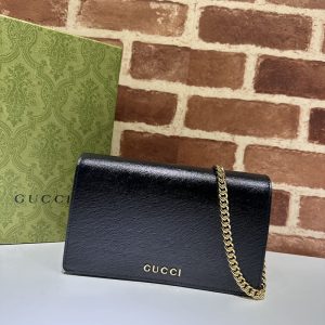 グッチ チェーンウォレット 口コミ