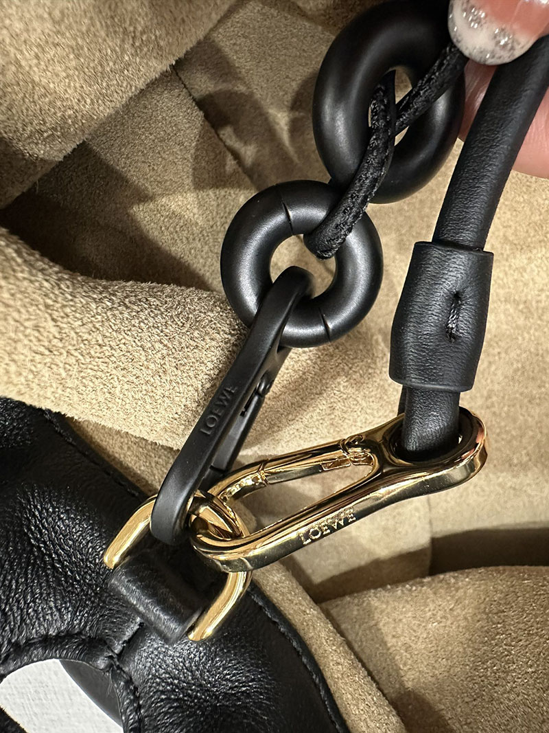 ロエベ バッグ 新作 2025 LOEWE フラメンコパース-ラージ A411FPDX16-1100 ブラック ブラック金具 - 画像 (2)