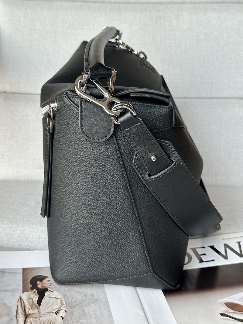 ロエベ バッグ 新作 2025 LOEWE パズルバッグ-ラージ B510P00X05-1100 ブラック シルバー金具 - 画像 (6)