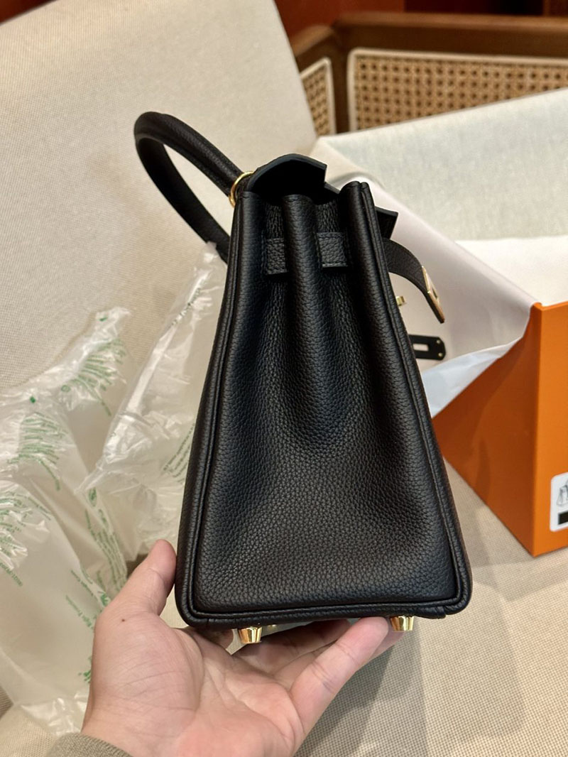 エルメス HERMES ケリー28 内縫い 黒 ブラック トゴ ゴールド金具 2412881 エルメスケリー28内縫い - 画像 (17)