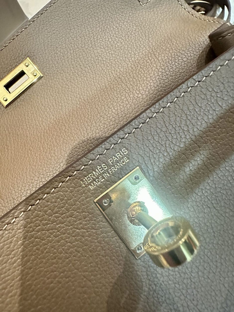エルメスケリーリュック HERMES エルメス ケリーダンス2 ベージュドゥワイマール エバーカラー ゴールド金具 2412924 - 画像 (6)