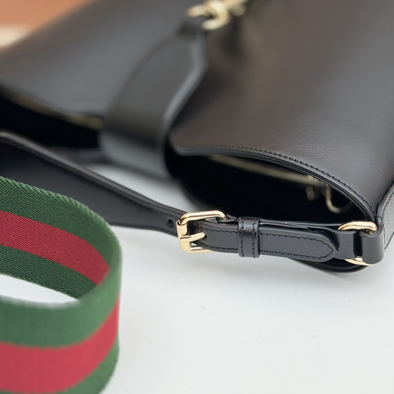 グッチ バッグ 新作 GUCCI ミディアム バケット ショルダーバッグ 782904 AADDY 1060 ブラック グッチ ダイアナ 芸能人 - 画像 (4)